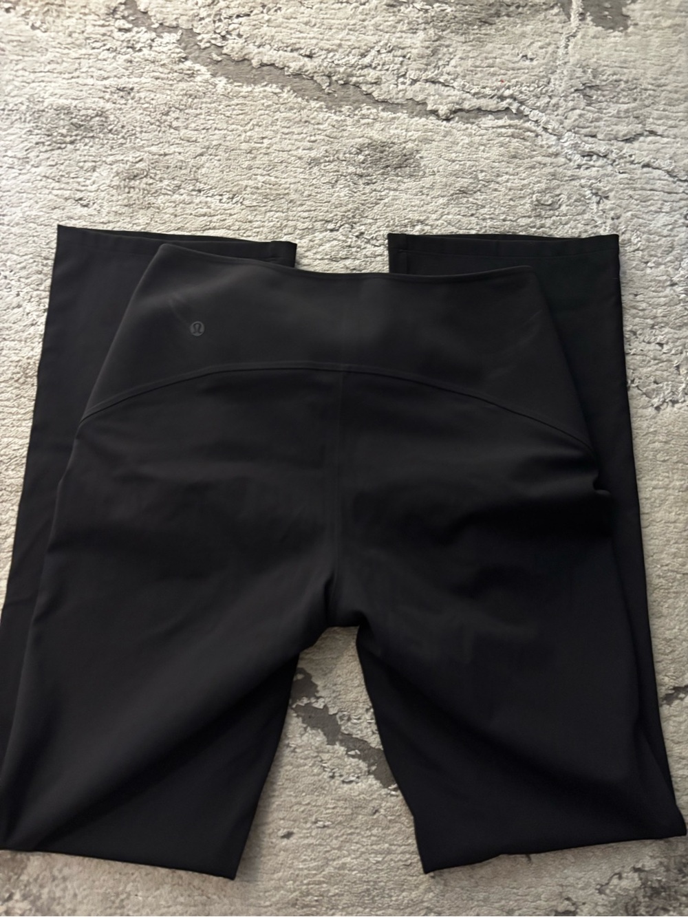 Lululemon Smooth Fit Pull-On High-Rise Pant
Regular  Black - Picture 5 of 6